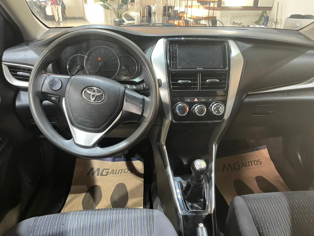 imagen 0 de vehiculo con id 2166